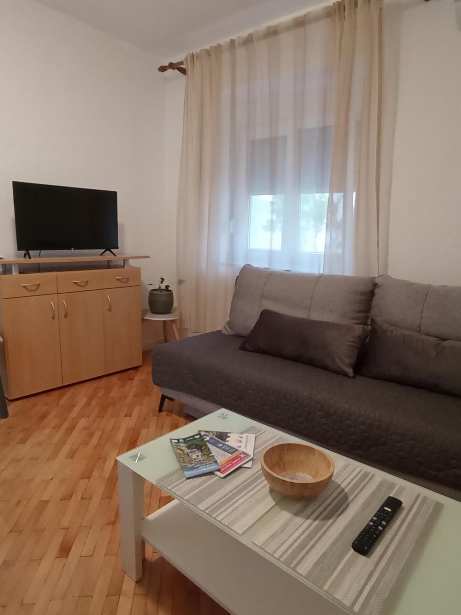 דירות Kijevo Luce מראה חיצוני תמונה