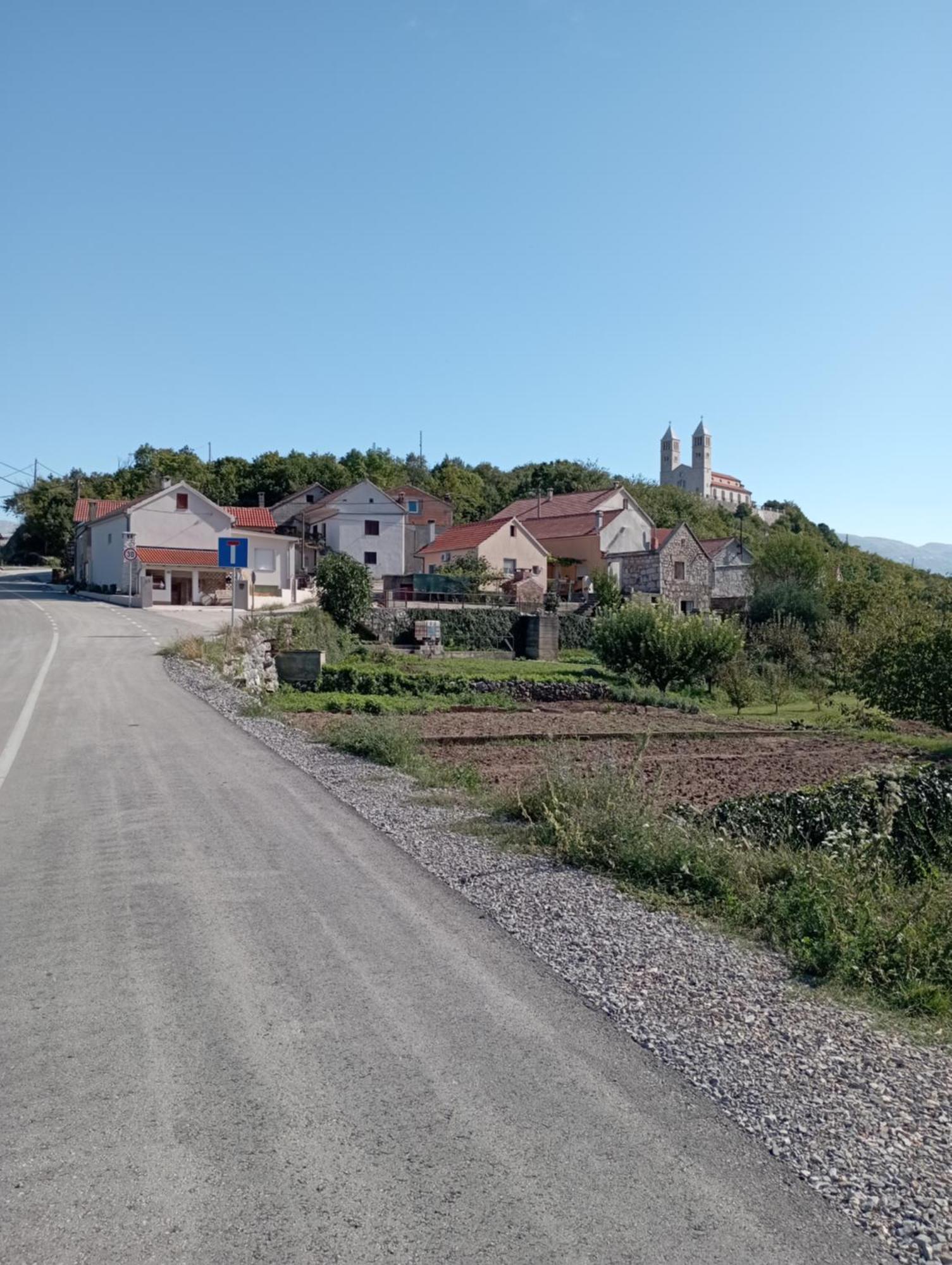 דירות Kijevo Luce מראה חיצוני תמונה